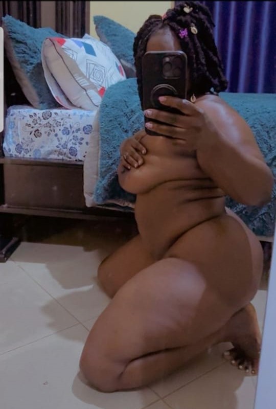 TRISH – escort in Kampala